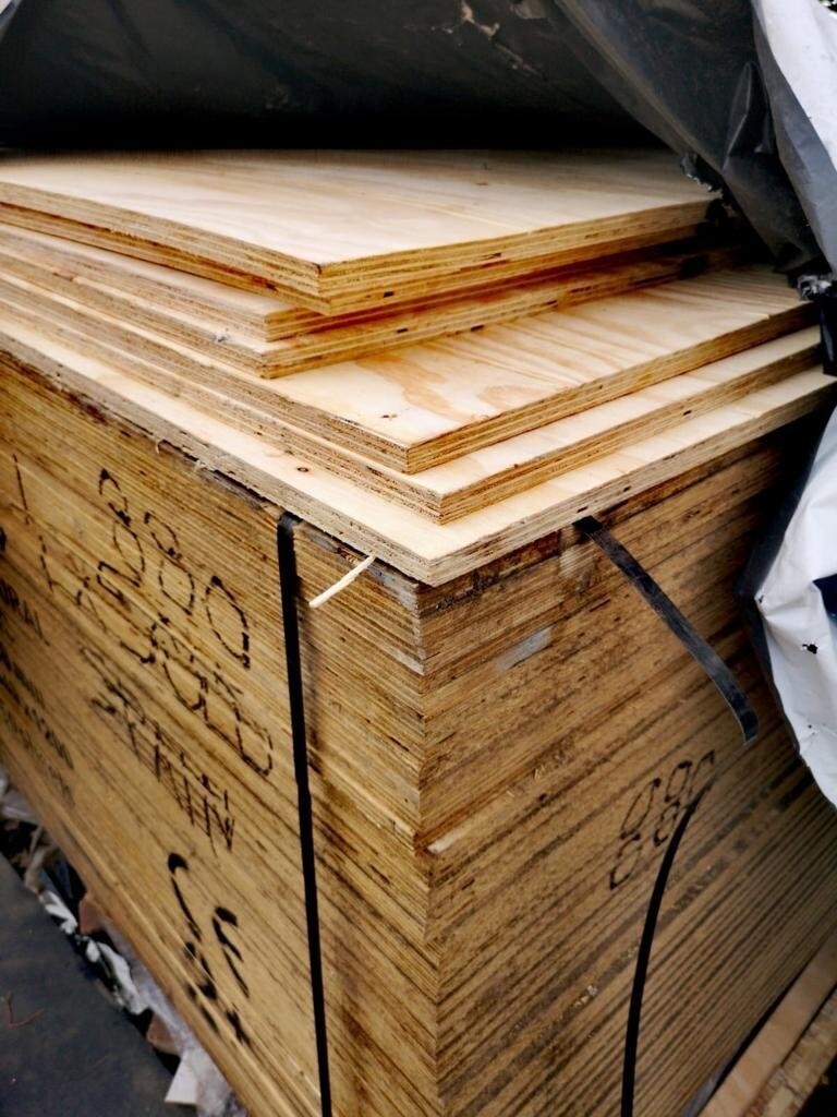 Plywood Sheets 9mm 8x4 Exterior in Barrow Upon Soar, Leicestershire
