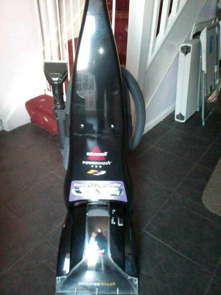 Bissell powerwash Pro carpet cleaner in Chirk, Wrexham Gumtree
