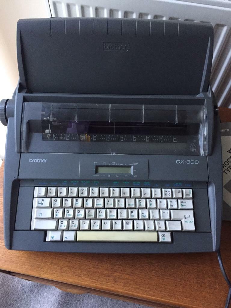 Brother GX300 Electronic Word Processing Typewriter in Hornchurch