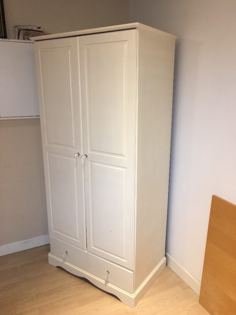 Three Piece Bedroom Furniture Painted Antique Cream Wardrobe, Chest