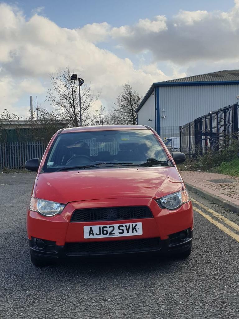Mitsubishi colt 2013