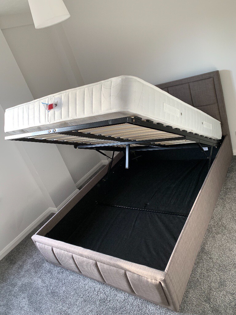 Grey 4 foot 6 double ottoman storage bed with premium luxury pocket