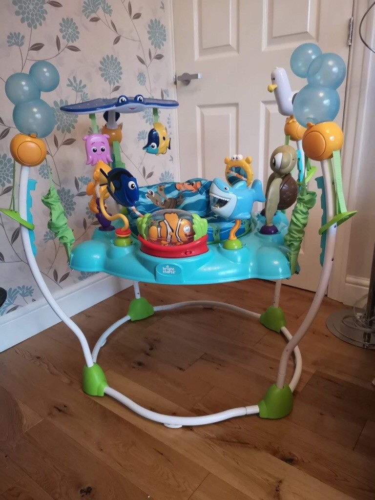 finding nemo jumperoo age