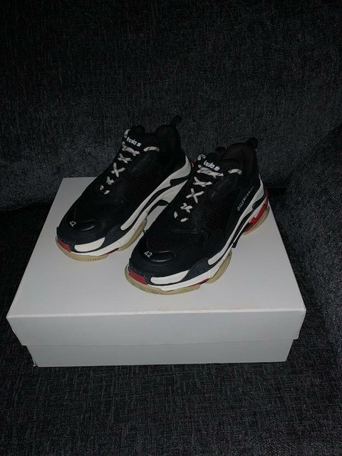 Balenciaga Triple S Black Red Size 8 In Stepps Glasgow Gumtree