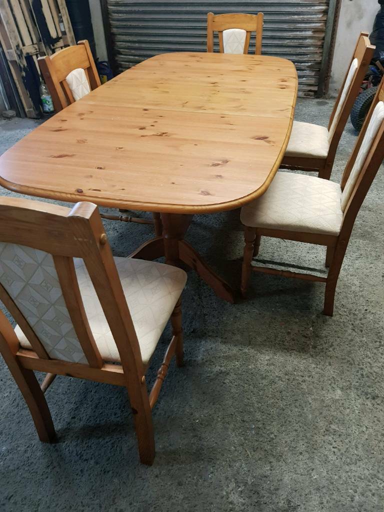 Dinner Table And Chairs Bargain In Llanelli Carmarthenshire Gumtree