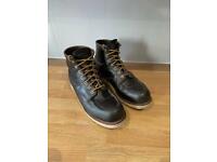 Red Wing 8890 Size 9 