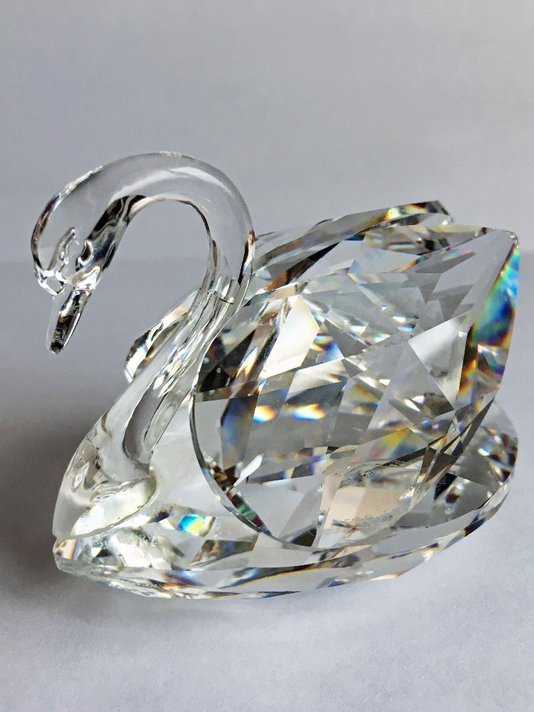 Glass Swan Ornament in Waltham Abbey, Essex Gumtree