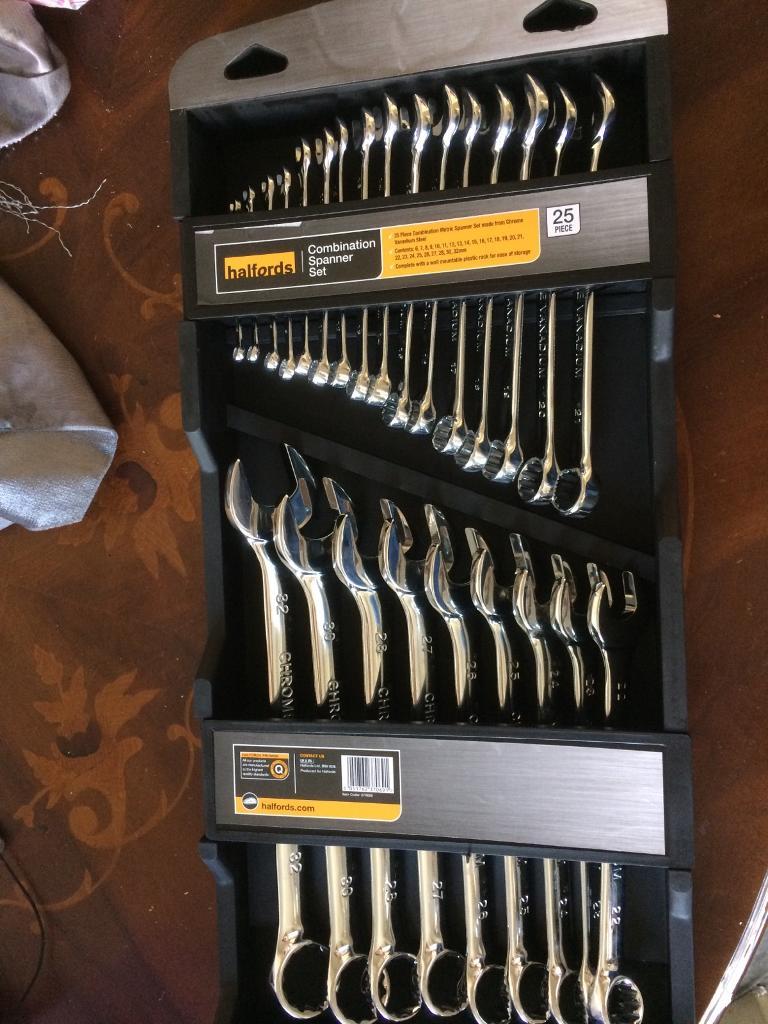 NEW Halfords 6mm 32mm combination spanner set in Portsmouth