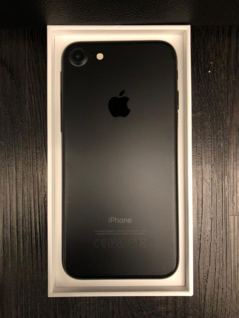Apple iPhone 7 32GB Jet Black in Maidstone, Kent Gumtree