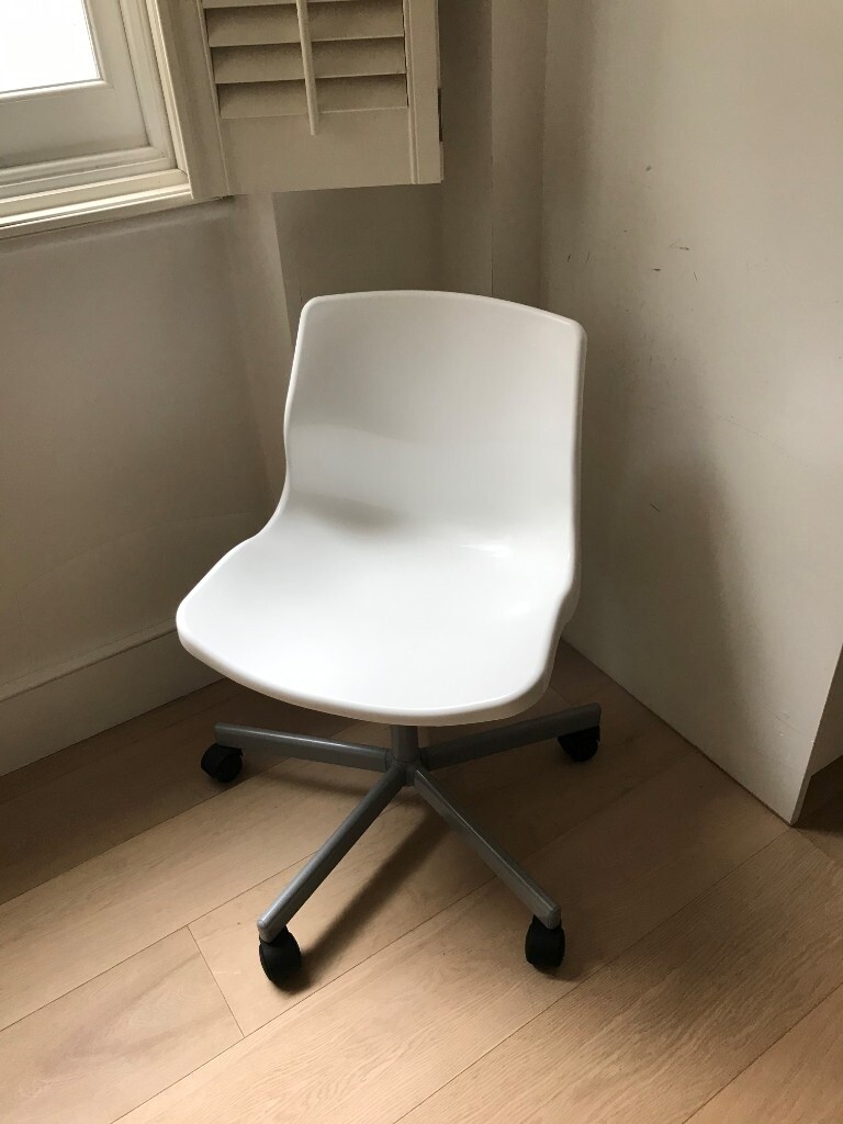 small desk chair perfect for children  in earls court london  gumtree