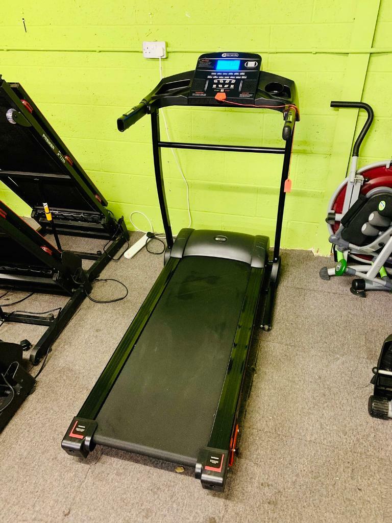 Dynamix T2000D foldable motorised treadmill with manual incline in