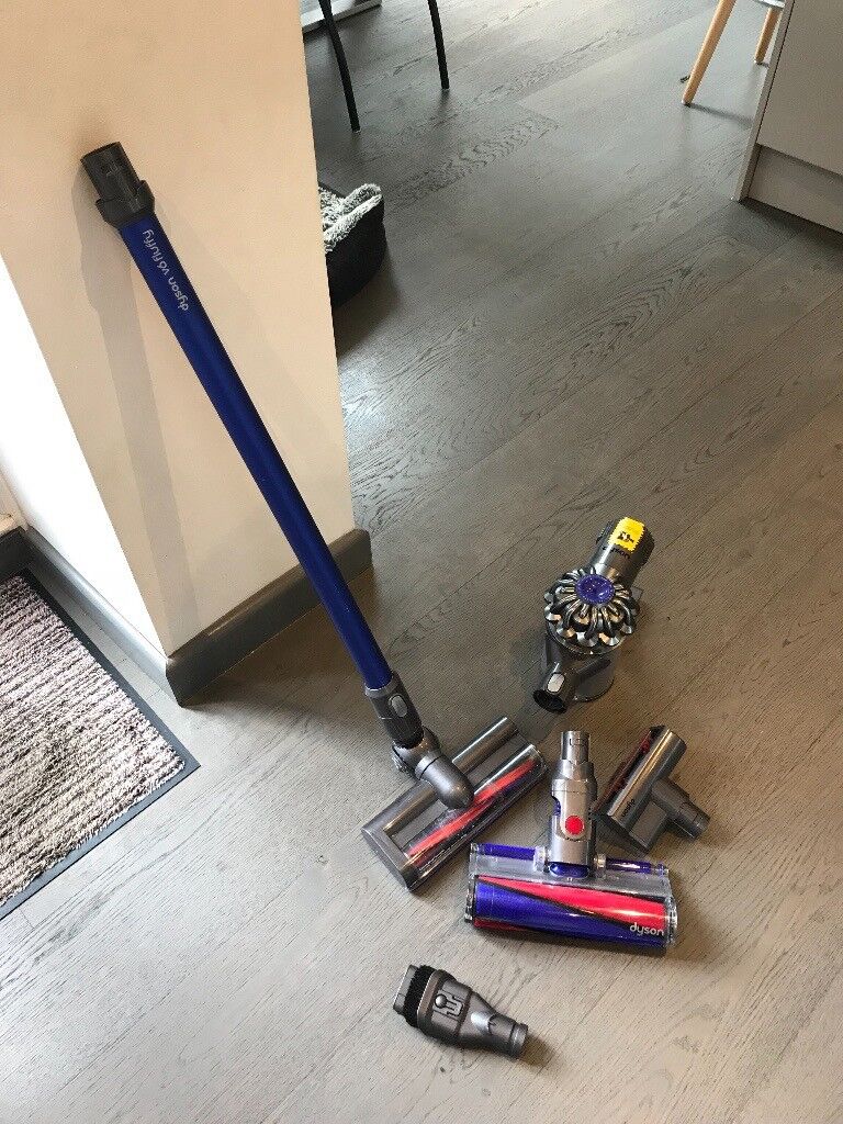 Dyson V6 Cordless Fluffy | in Portsmouth, Hampshire | Gumtree