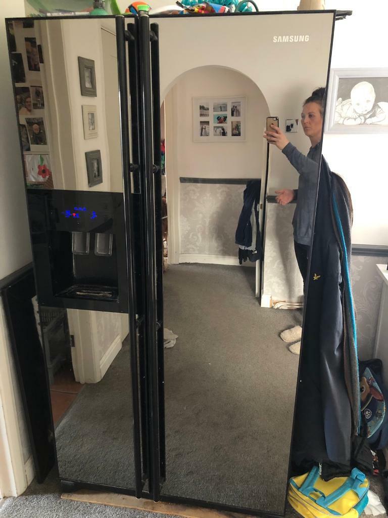 Samsung American Fridge Freezer In Welwyn Garden City