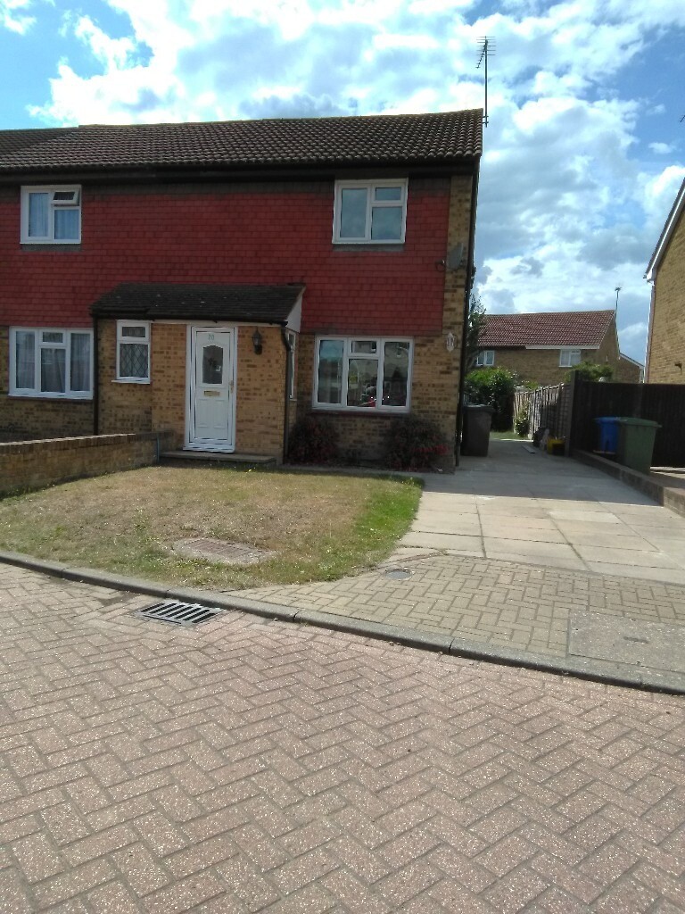 3 Bed Family House to Rent. Whimbrel Close. Sittingbourne. in