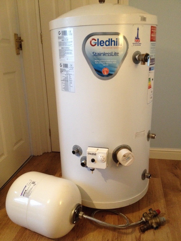Hot Water Tank, expansion vessel, thermostat and 3kw