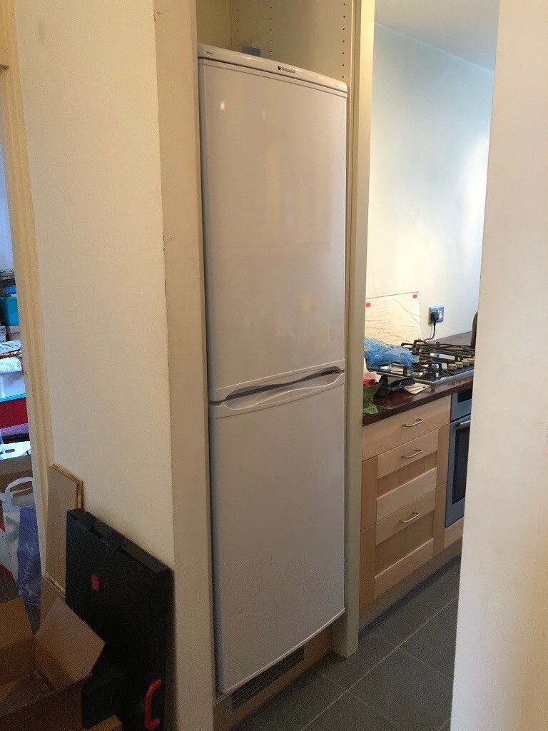 Hotpoint fridge freezer, RFA52, iced diamond in Southfields, London