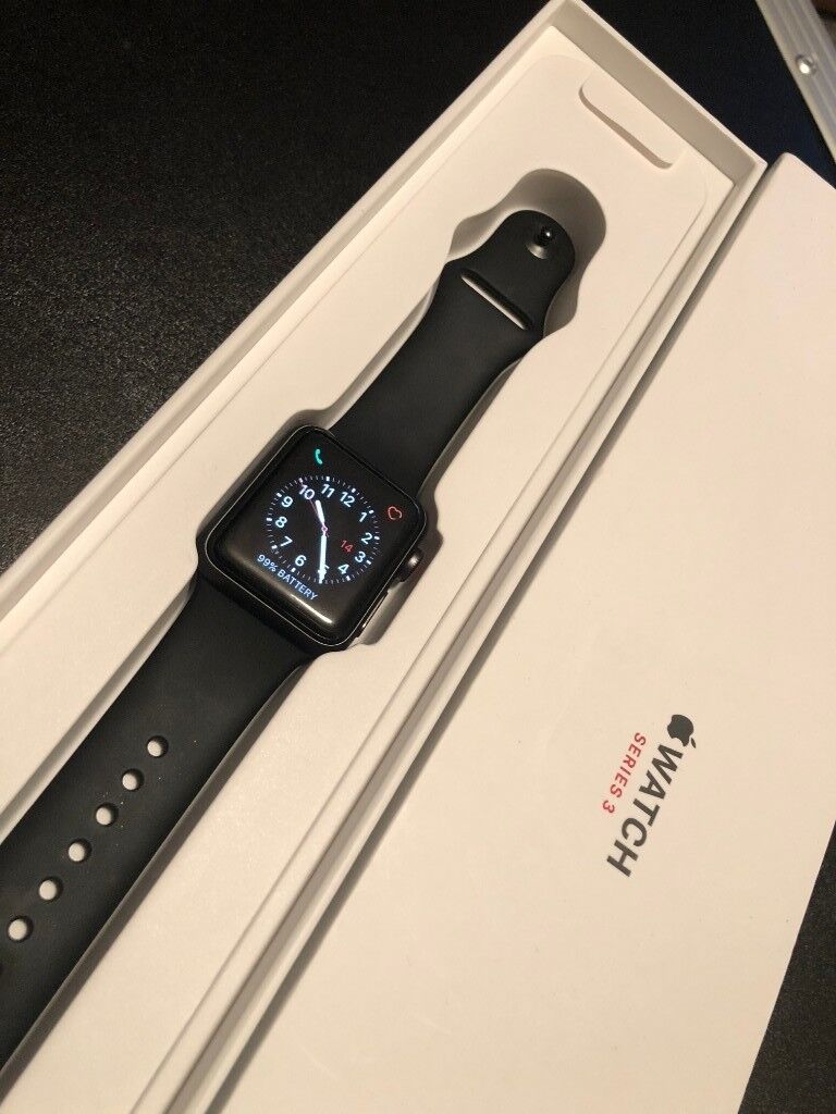 Apple Watch Series 3 (GPS + Cellular), 38mm Space Grey Aluminium Case