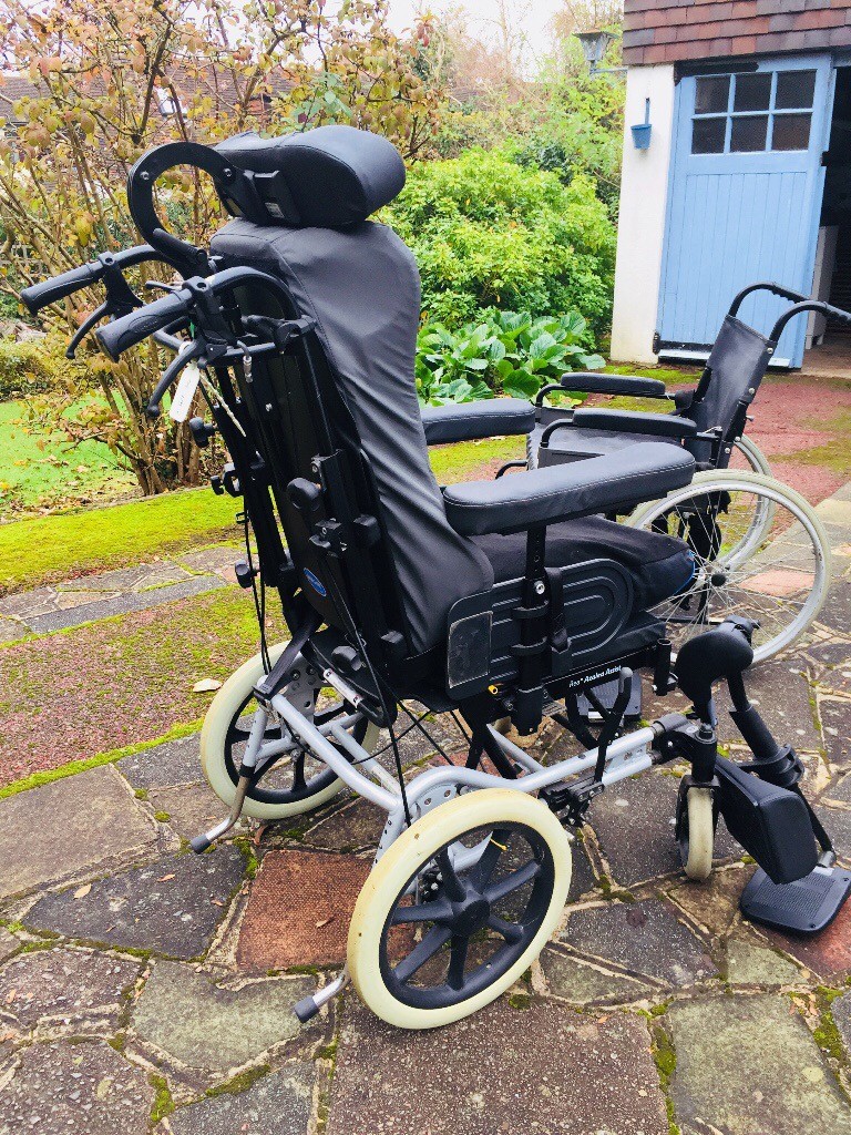 WHEELCHAIRS Rea Azalea ‘Tilt in space’ Wheelchair. Fully adjustable