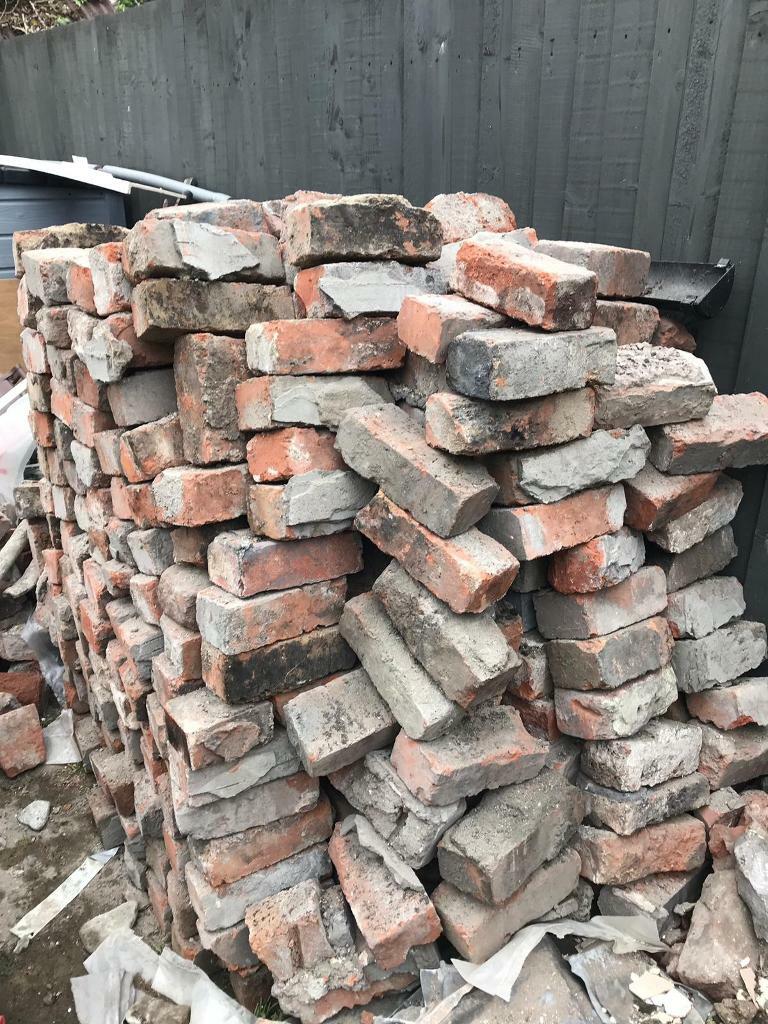 Free bricks in Grangetown, Cardiff Gumtree