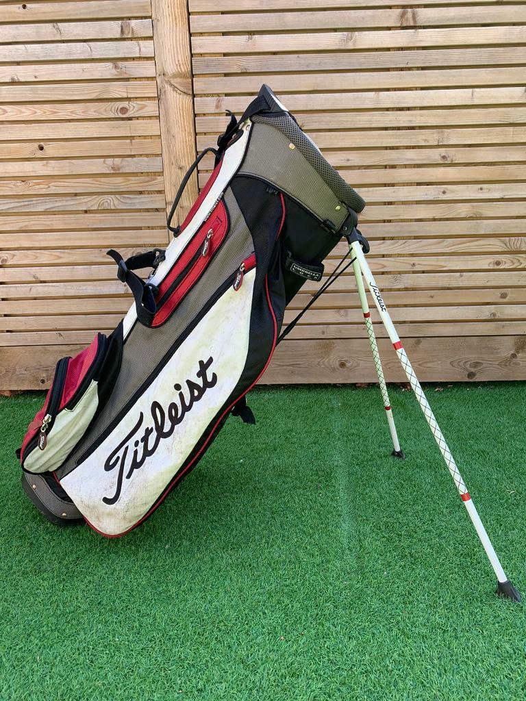 Titleist Golf Bag with double strap. in Southsea, Hampshire Gumtree