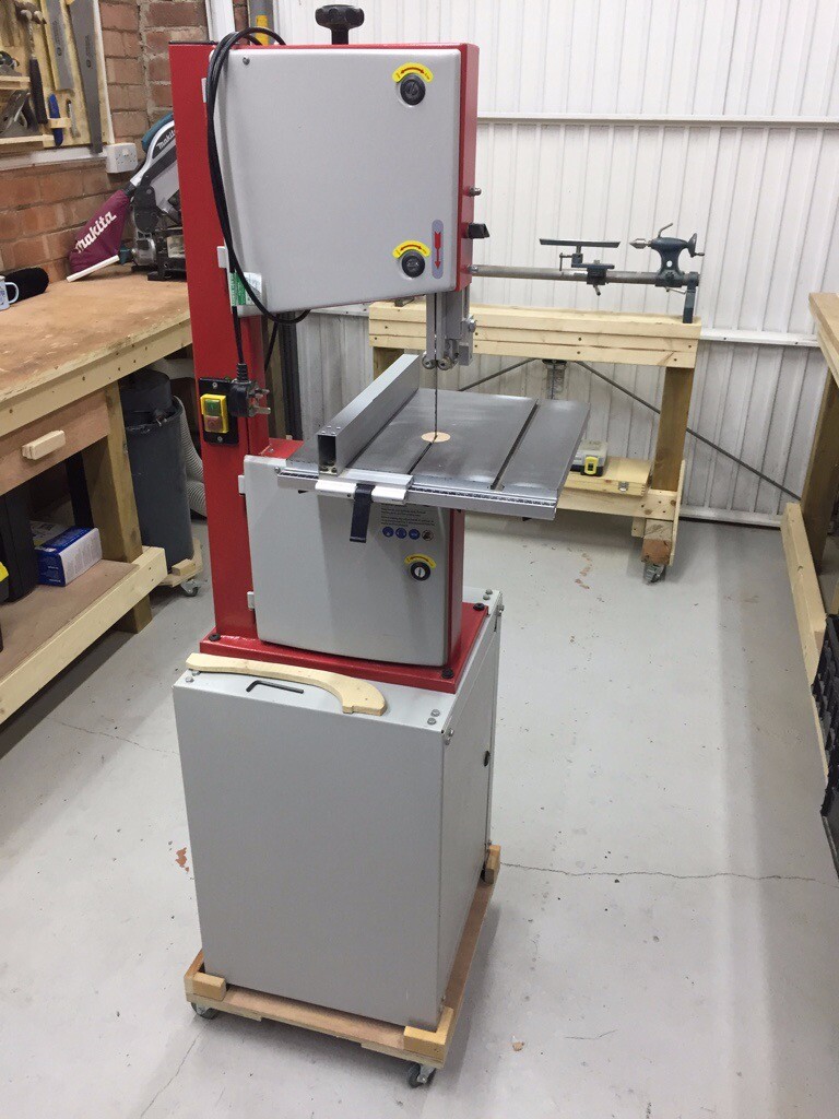 Axminster HBS250N 10 inch bandsaw in Trafford, Manchester Gumtree