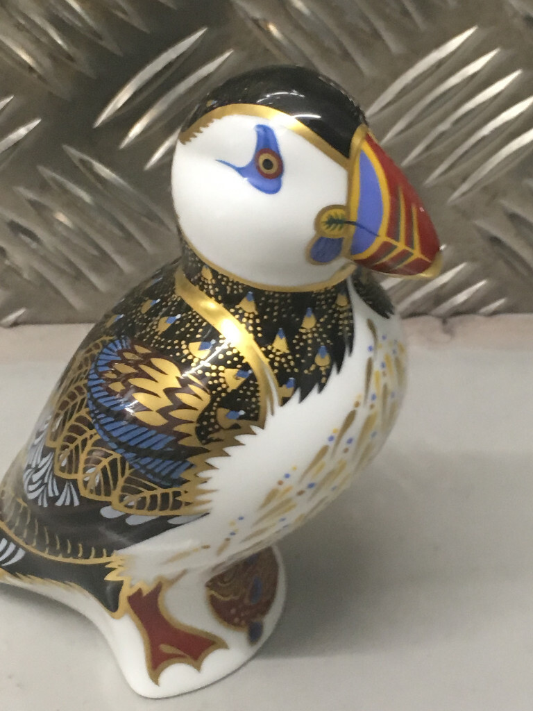 Boxed Royal Crown Derby Puffin Paperweight in West Bridgford