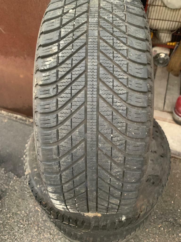 235 55 r17 дастер