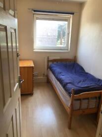 image for Single room in a flat, close to Barnes train station