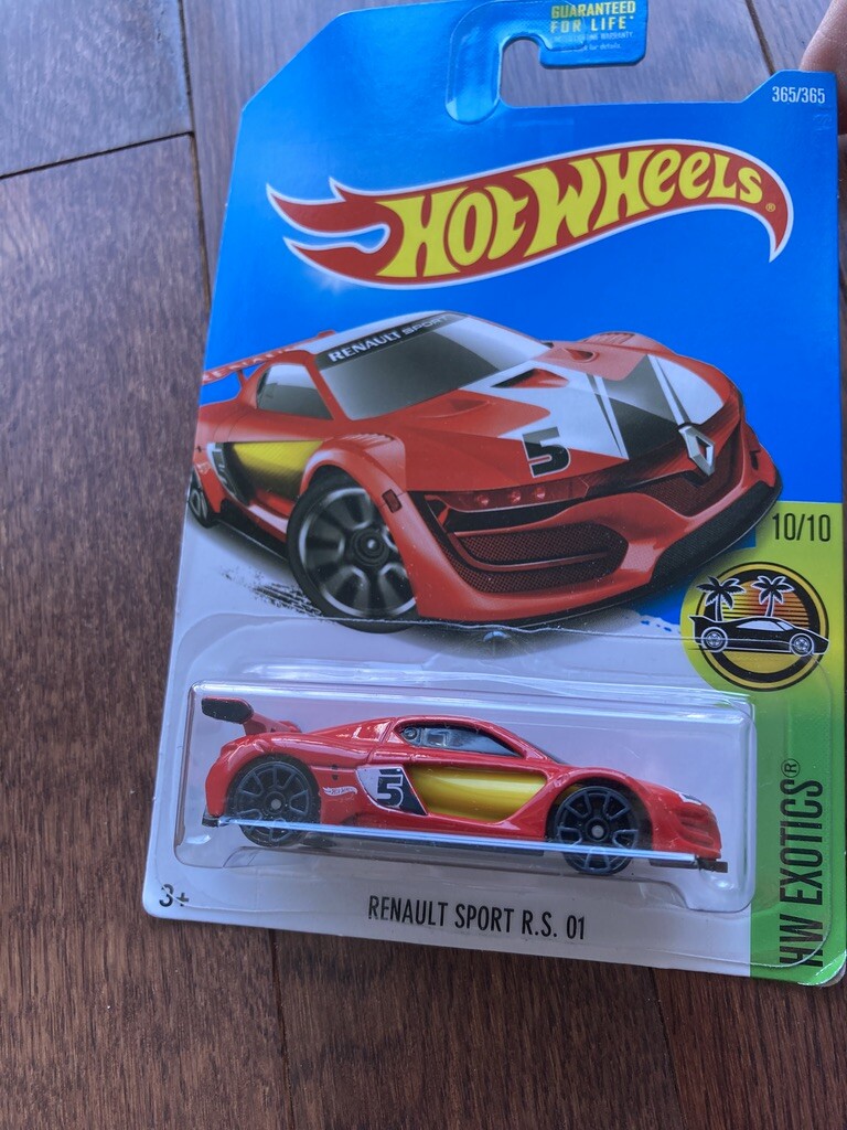 Hot Wheels Renault Sport R.S. 01, Red , New & Sealed (I