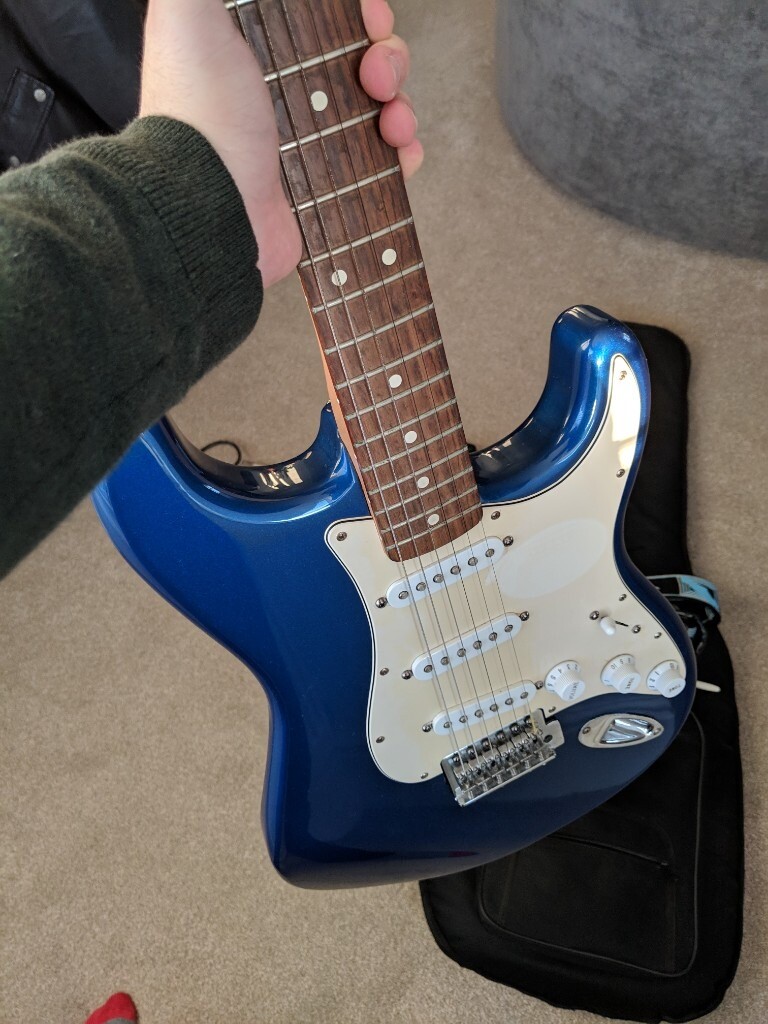 SOLD. Fender Stratocaster 20062007 Electric Blue (Mexican) MZ5197832