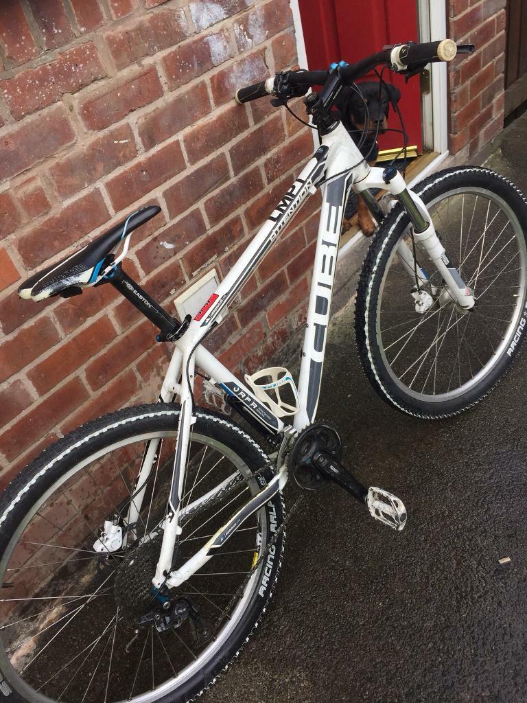 Cube Attention CMPT Pedal bike for sale 27.5 in Northenden
