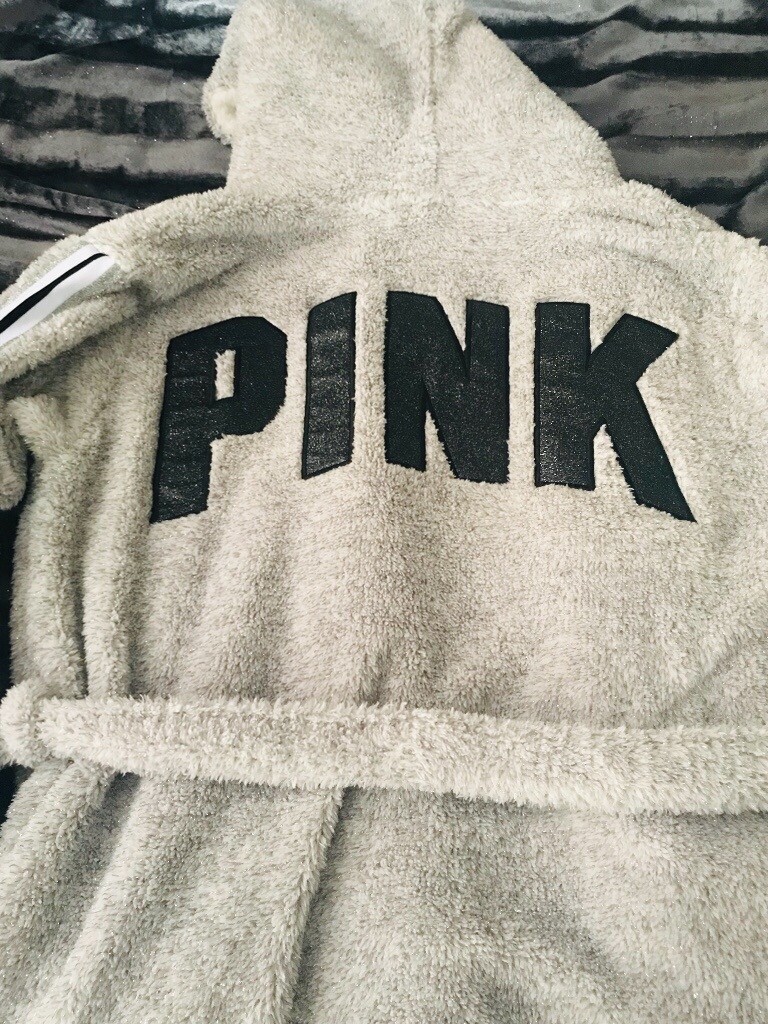 Victoria secret pink dressing gown in Sunderland, Tyne and Wear Gumtree