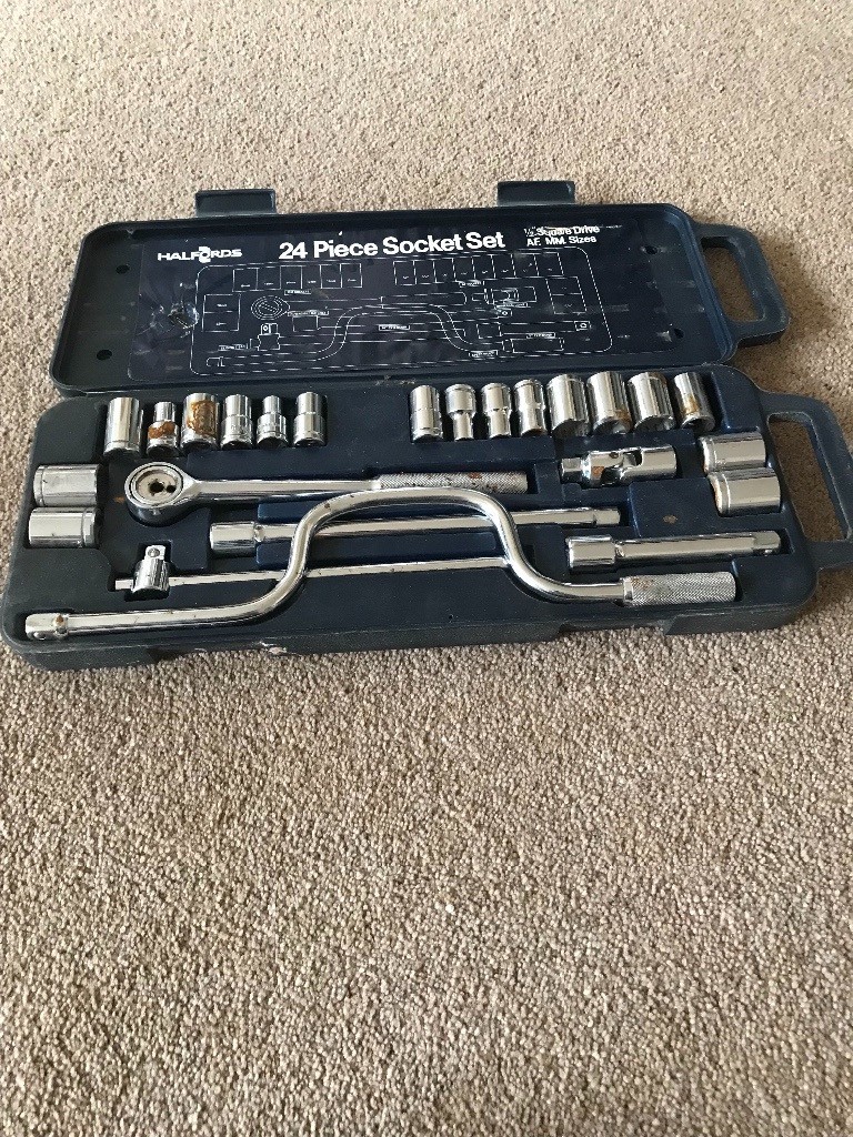 Halfords 24 Piece Socket Set in Nuthall, Nottinghamshire Gumtree