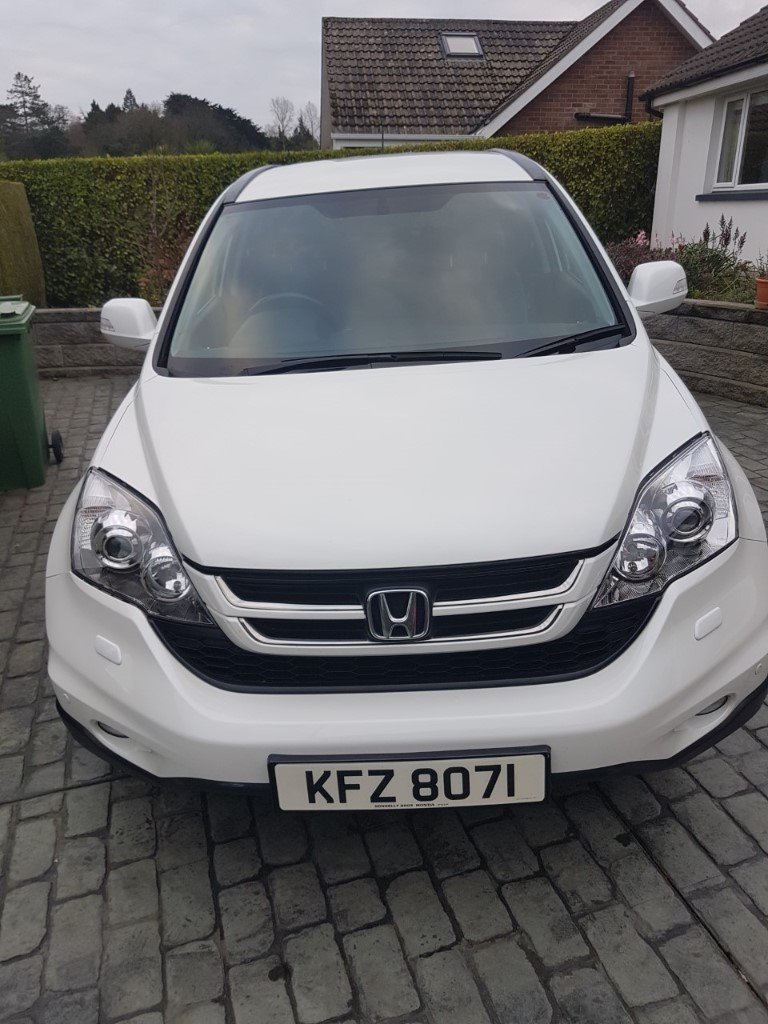 Honda CRV I-VTEC, 2012, 31,000 miles, White, 5 door, 2 owners in immaculate  condition inside and out
