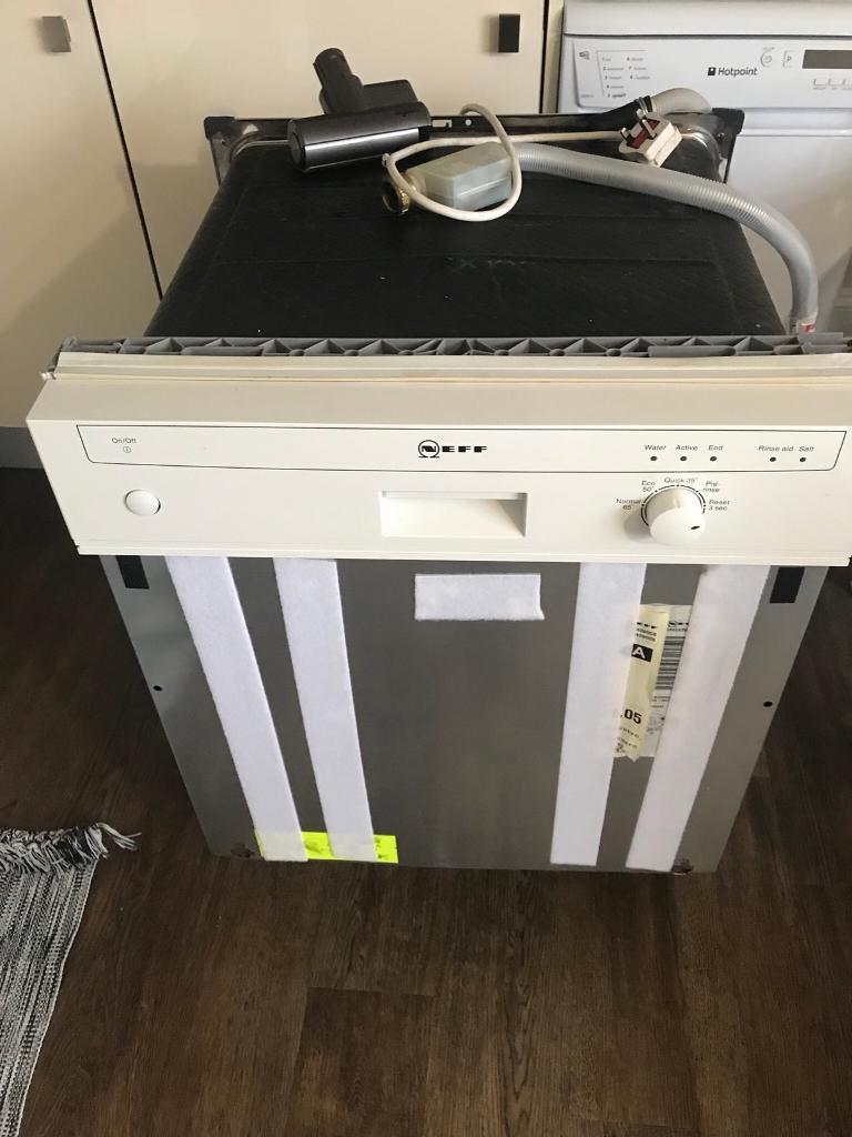 Neff integrated dishwasher Like new just one time used Model no
