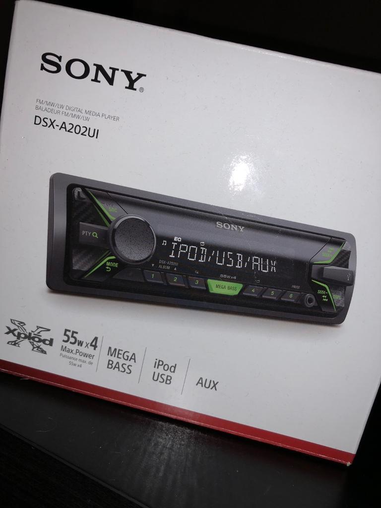 Sony car stereo/audio, 4 months old, with warranty in Coatbridge