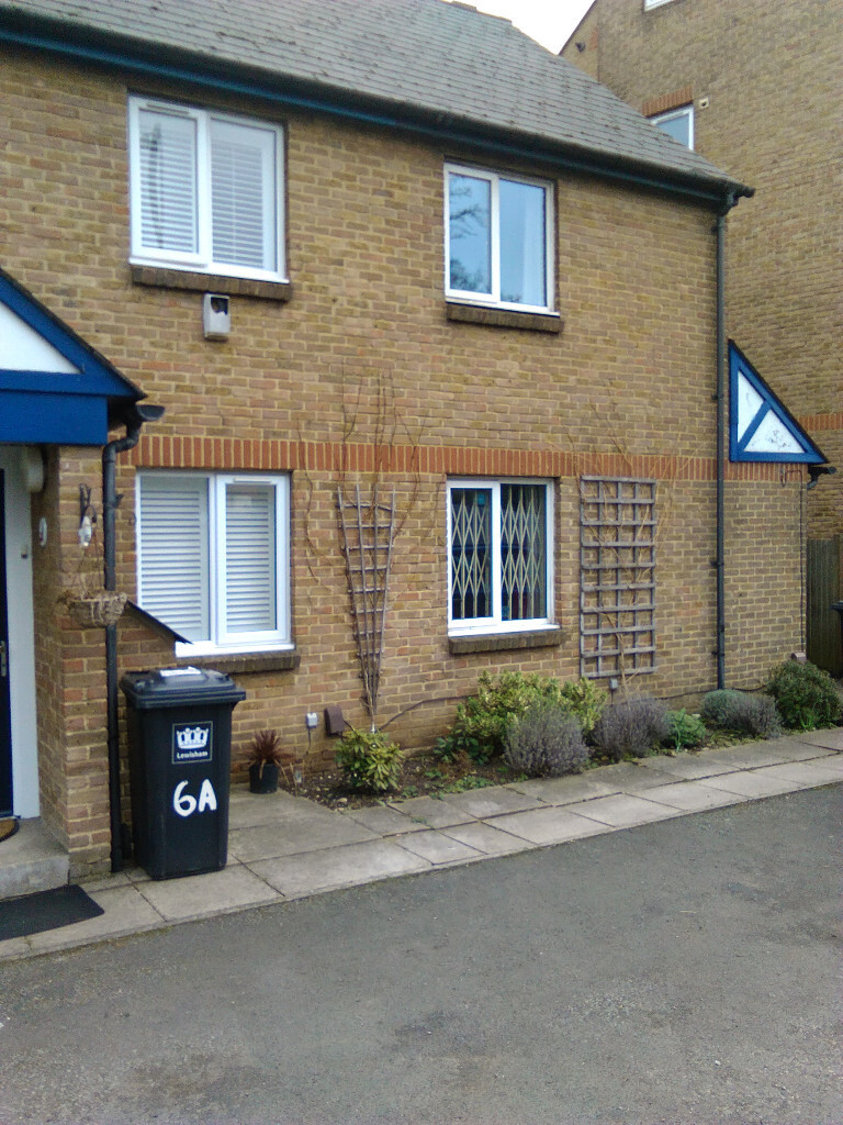 UPPER SYDENHAM, SE26 2 Bedroom House to Rent in Sydenham, London