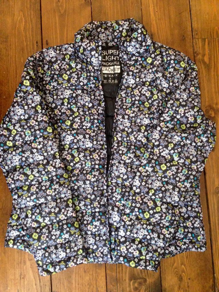 Primark ladies super light packable jacket NEW (size 1416) in