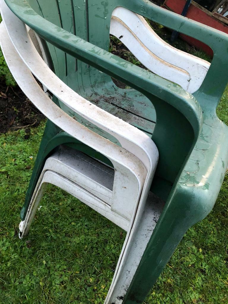 FREE 5 plastic garden chairs in Meadows, Edinburgh Gumtree