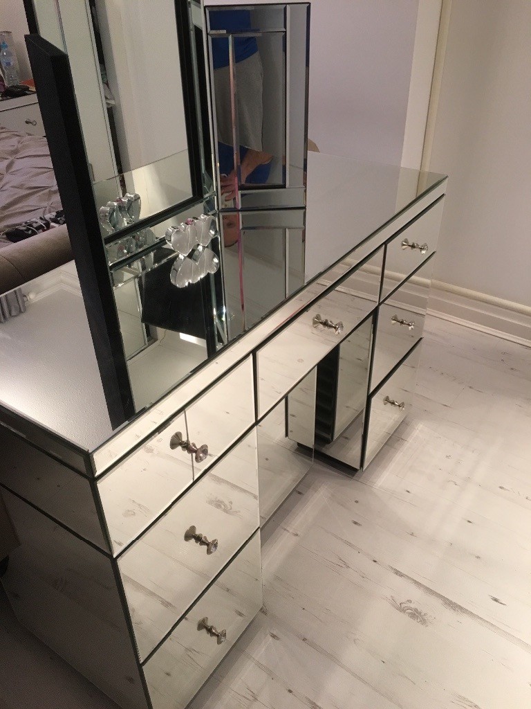 Mirrored dressing table in Aston, South Yorkshire Gumtree