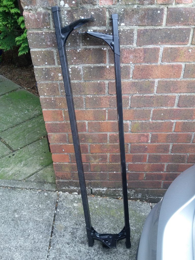 Mk2 ford focus roof bars in Richmond, North Yorkshire Gumtree