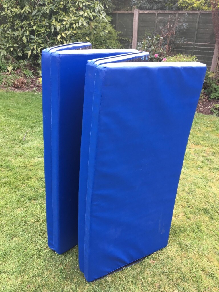 Foldable gymnastics crash mat (used) in Coventry, West Midlands Gumtree