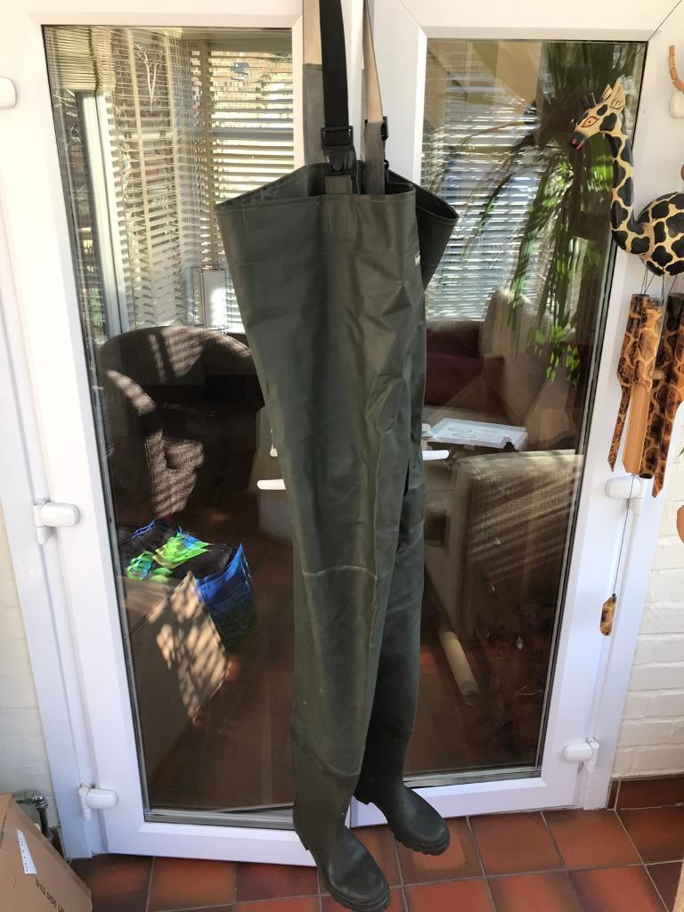 Barbour size 8 Fishing Waders in Loughborough, Leicestershire Gumtree