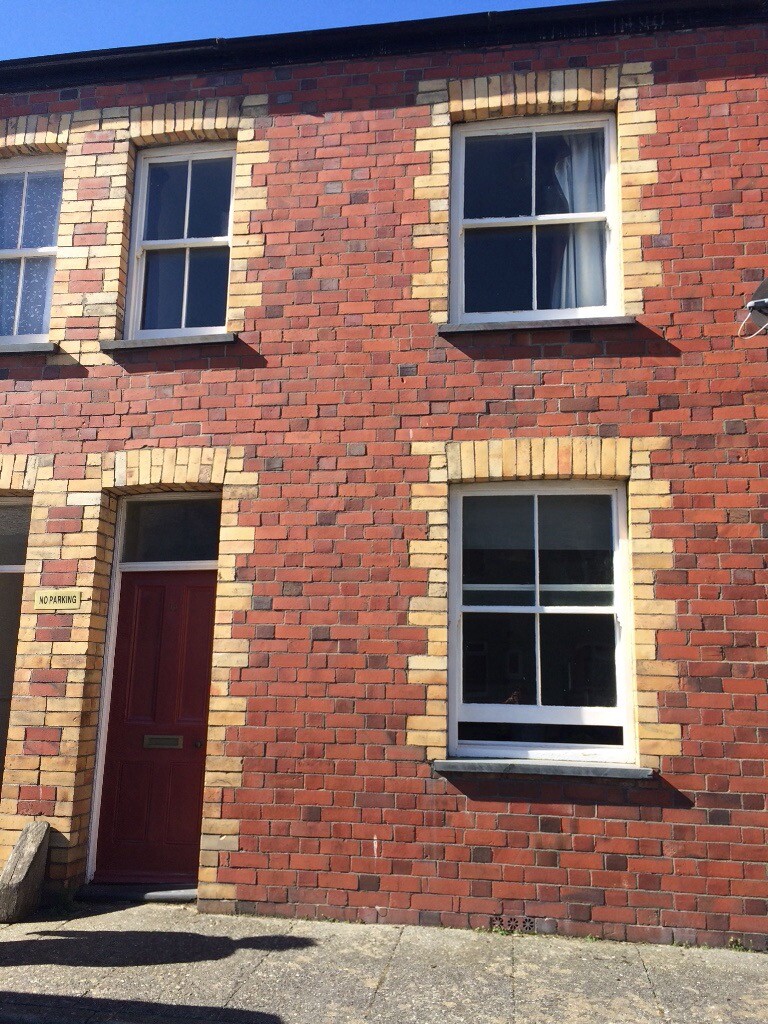 2 bedroom, partfurnished house, for longterm rent in Aberystwyth