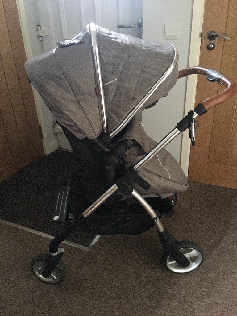 Silver Cross Wayfarer Chelsea travel system including car seat & iso