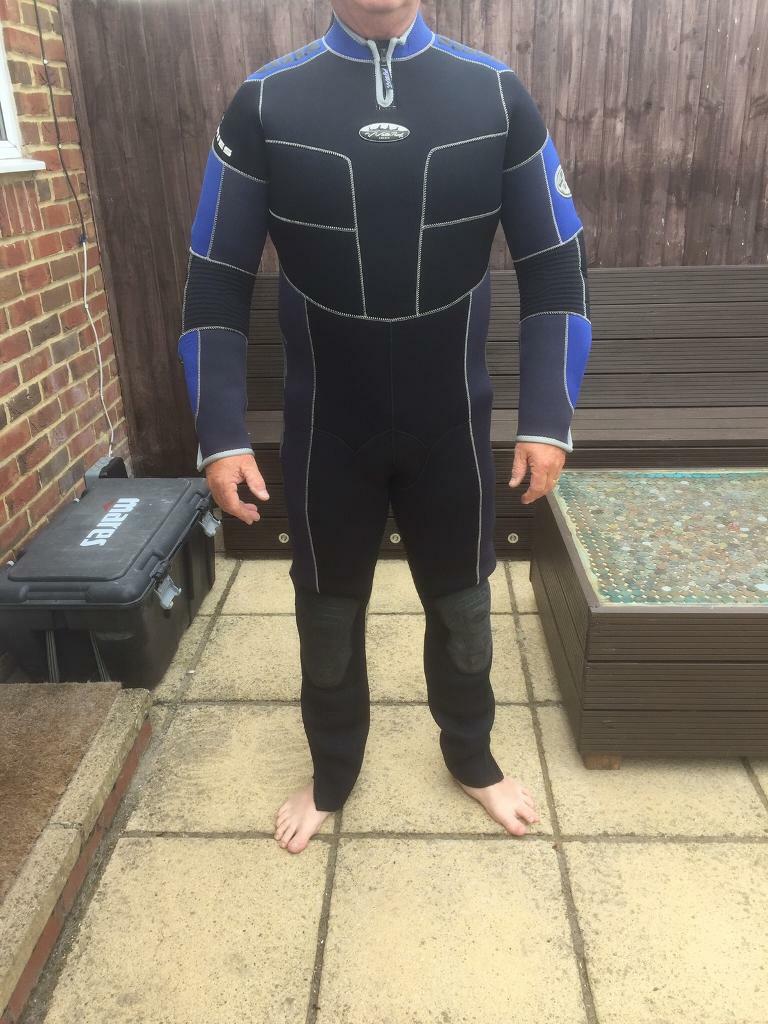 Semi dry suit in Ash, Hampshire Gumtree