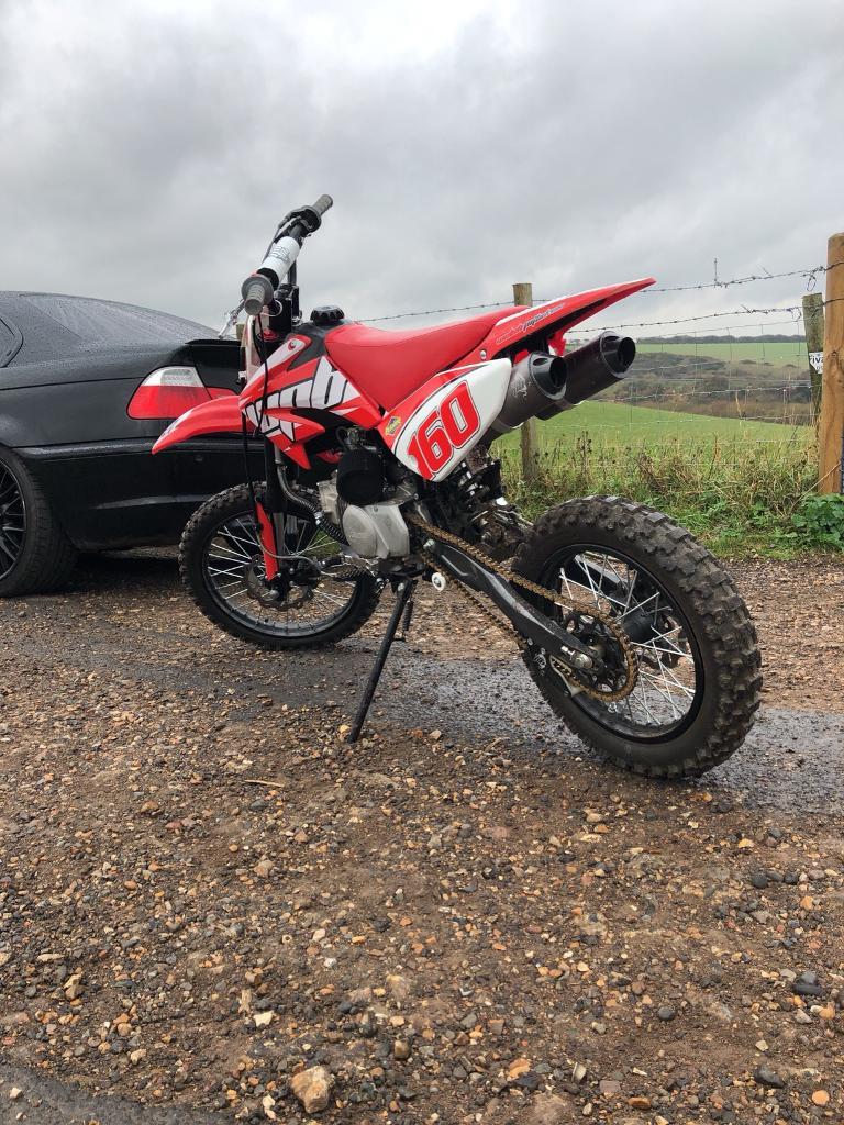 stomp 150cc