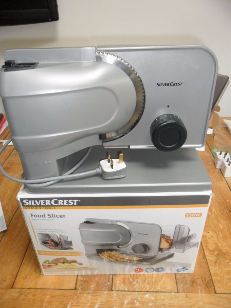 Silver Crest Lidl food slicer in almost new cond still boxed with