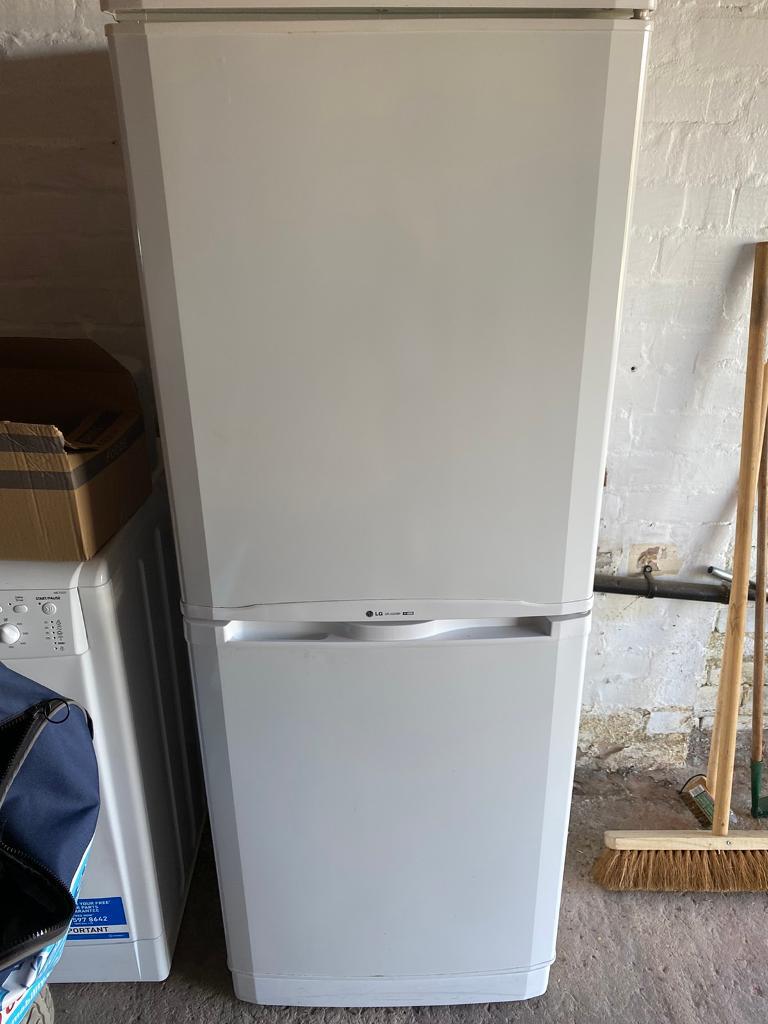 LG fridge/freezer in Sheffield, South Yorkshire Gumtree