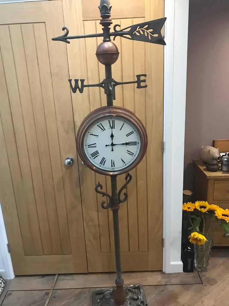 Beautiful Freestanding Copper Effect Weather Vane/Clock in Ruddington